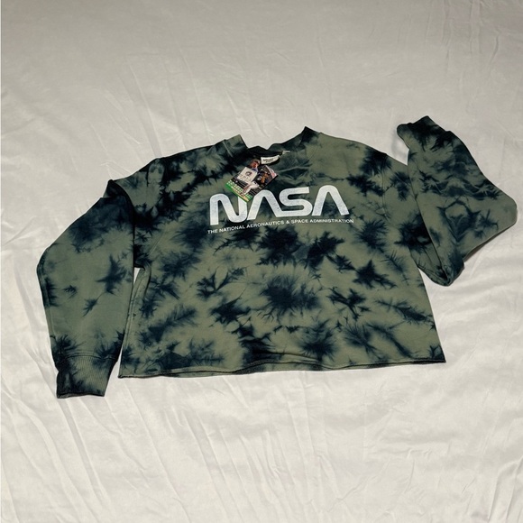 Mighty Fine Green and Black Tie-Dye NASA Sweater - Picture 1 of 6
